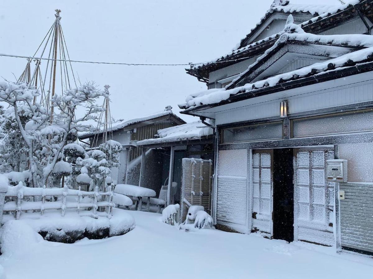 Relaxing House De Akemi Bed & Breakfast Imizu Bagian luar foto