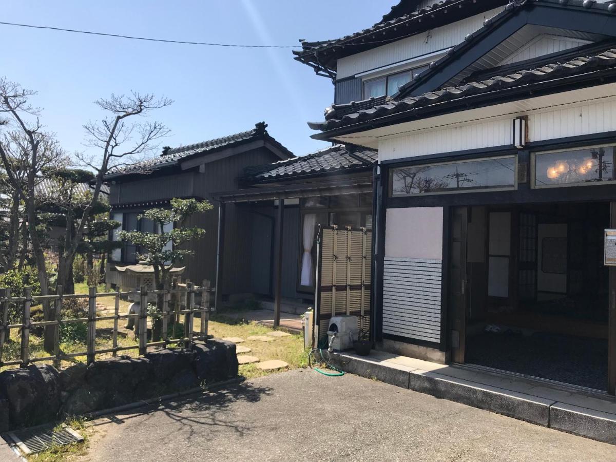 Relaxing House De Akemi Bed & Breakfast Imizu Bagian luar foto