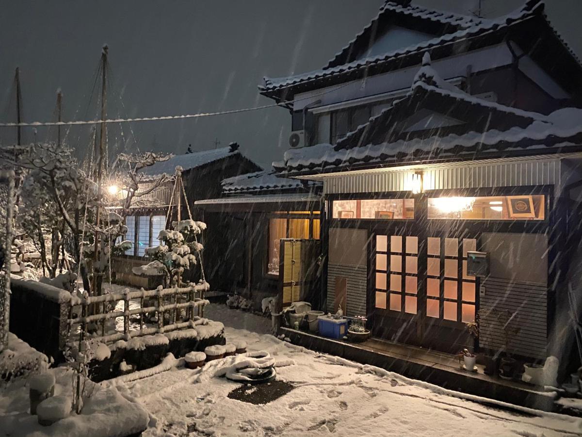 Relaxing House De Akemi Bed & Breakfast Imizu Bagian luar foto